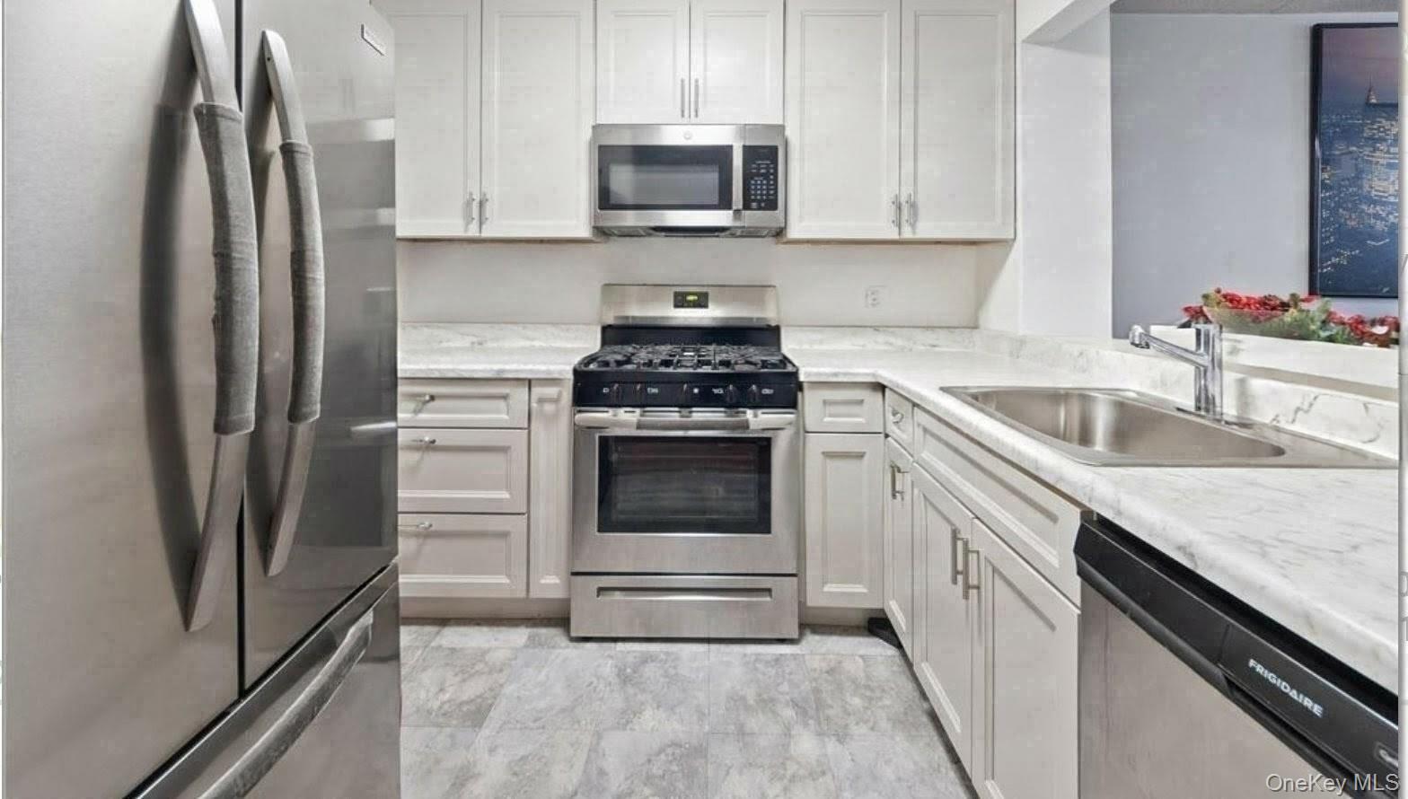132 Sunset Boulevard, Unit 11132 photo 5