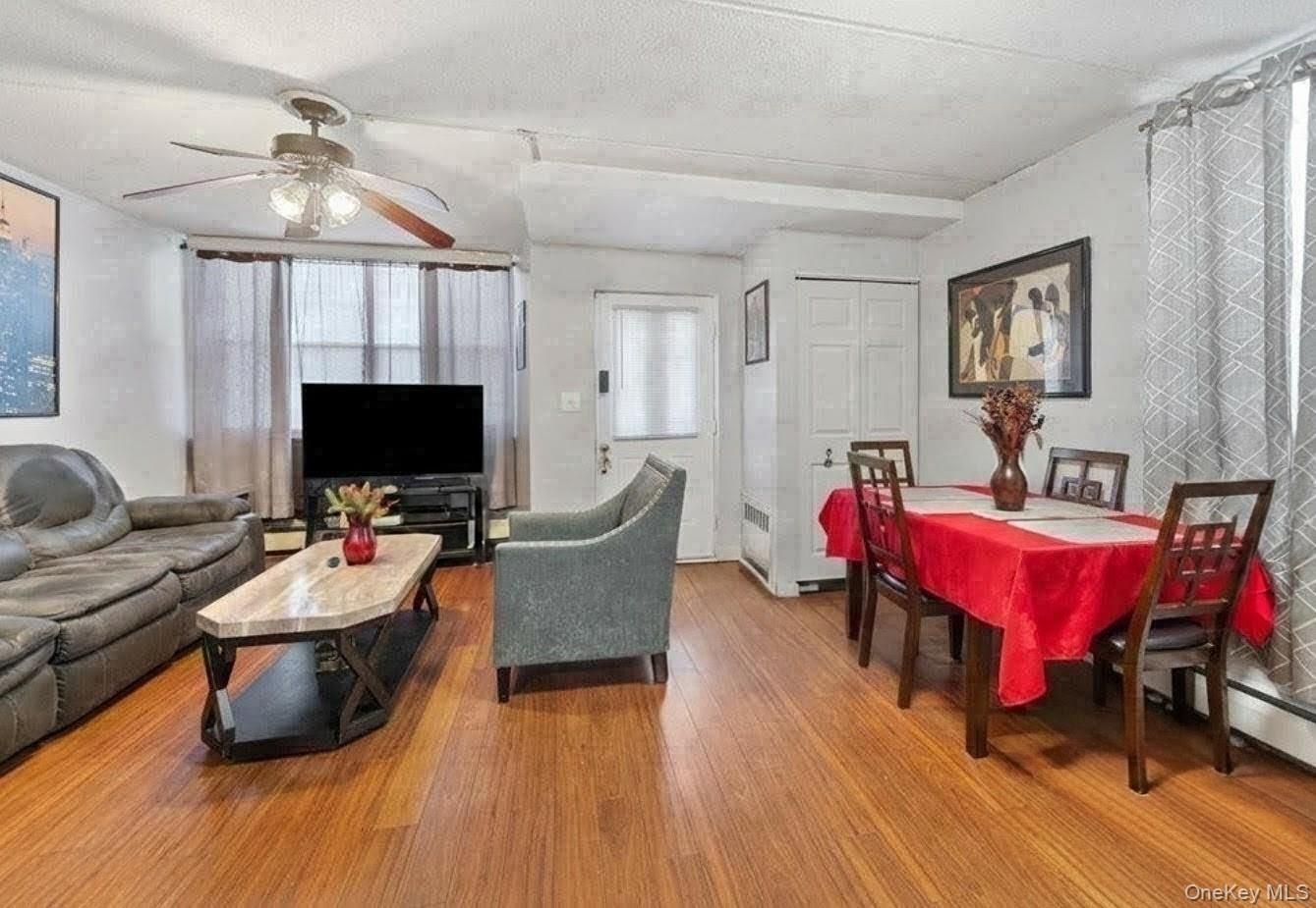 132 Sunset Boulevard, Unit 11132 photo 2