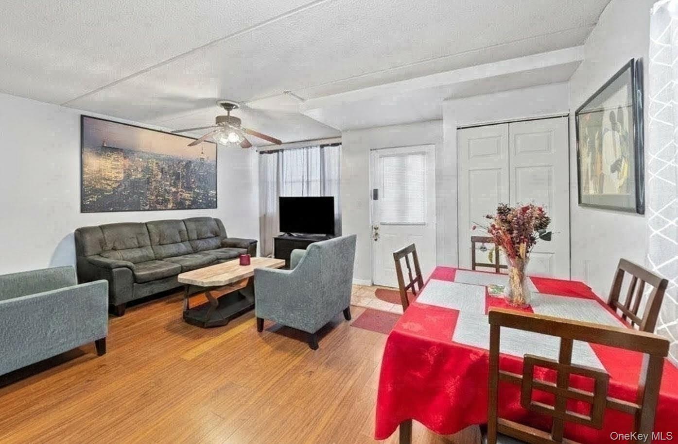 132 Sunset Boulevard, Unit 11132 photo 3