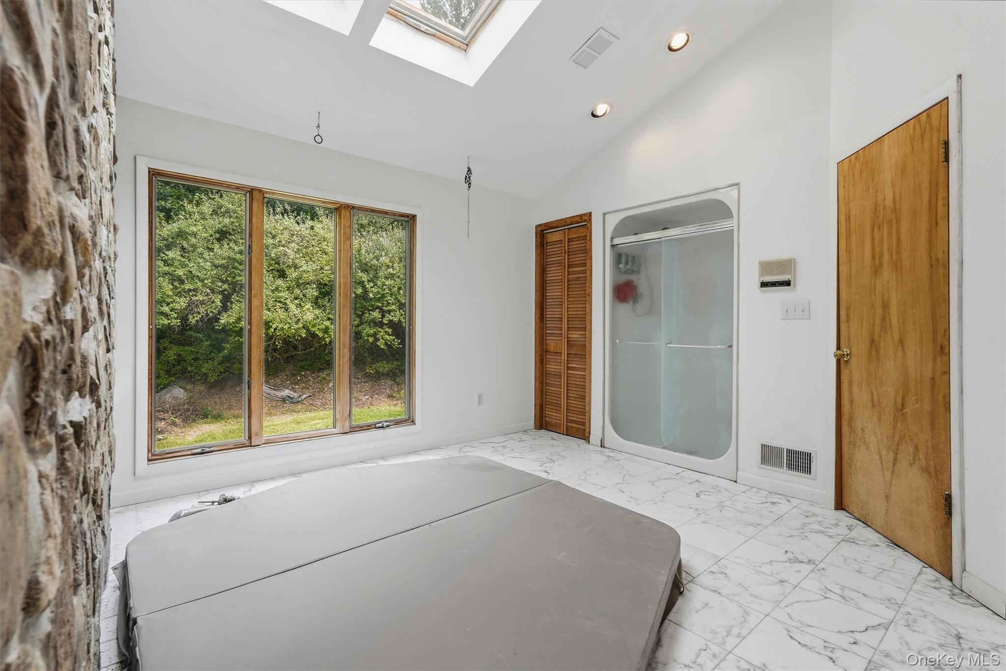 31 Boswell Road – For Sale photo 23