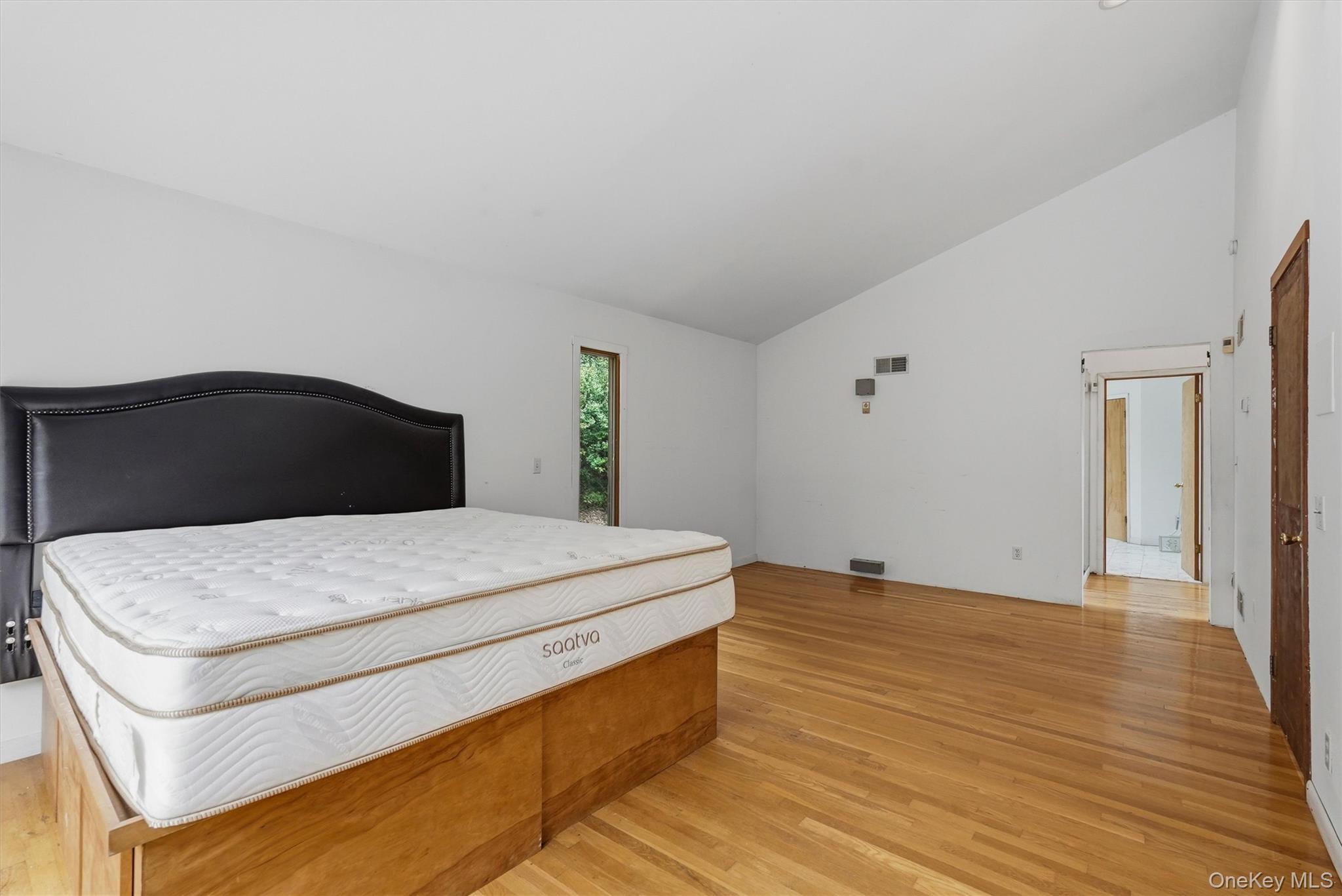 31 Boswell Road – For Sale photo 28