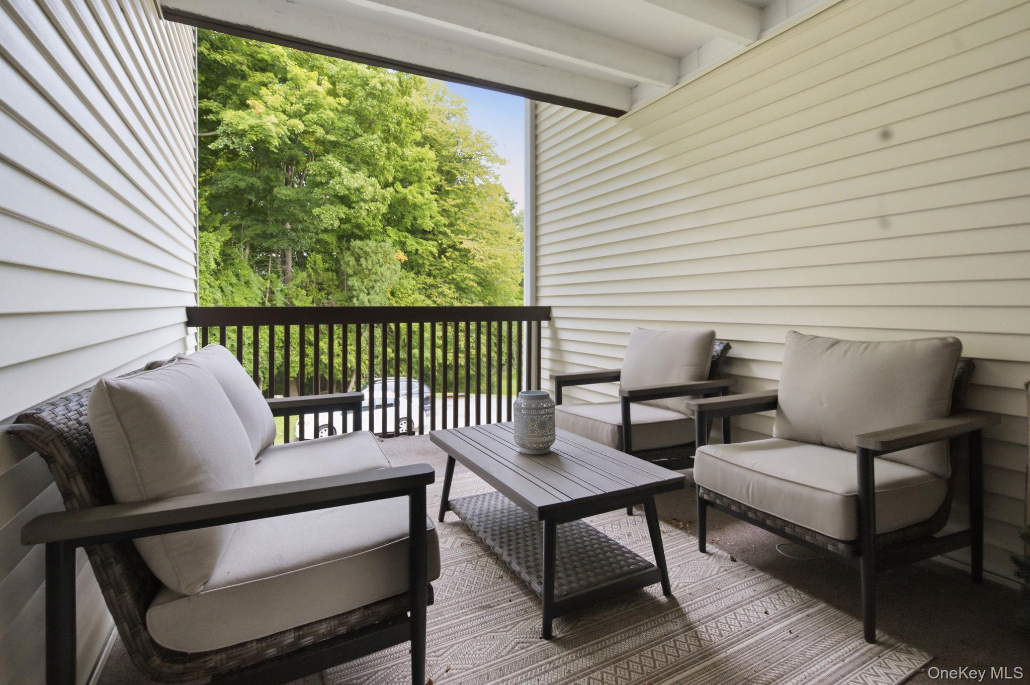 27 Walden Court, Unit F photo 16
