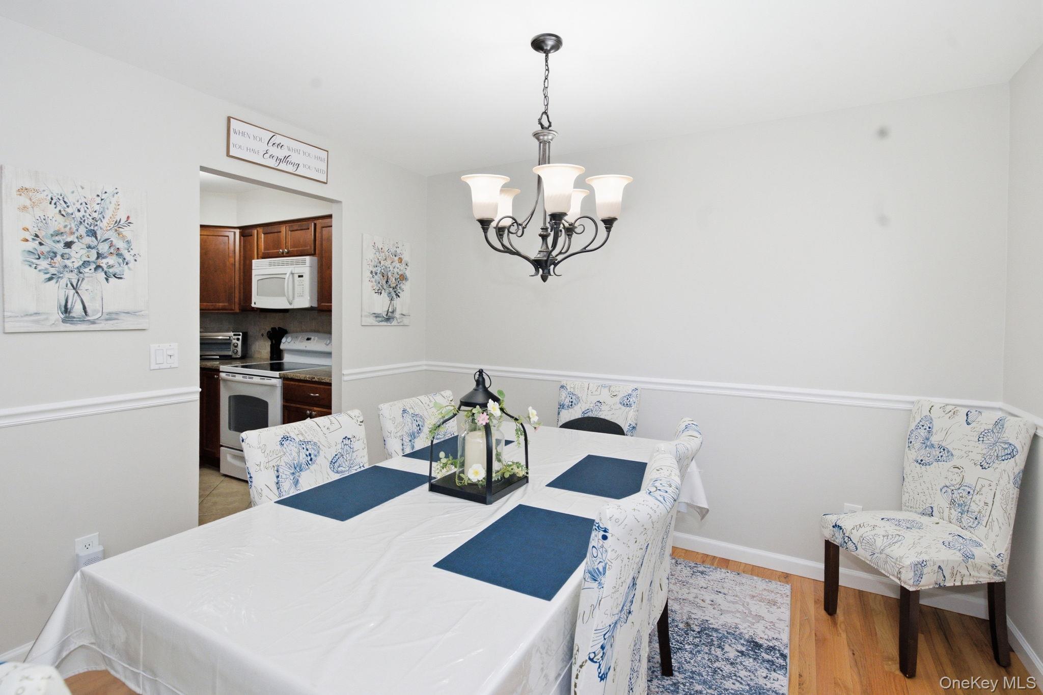 27 Walden Court, Unit F photo 7