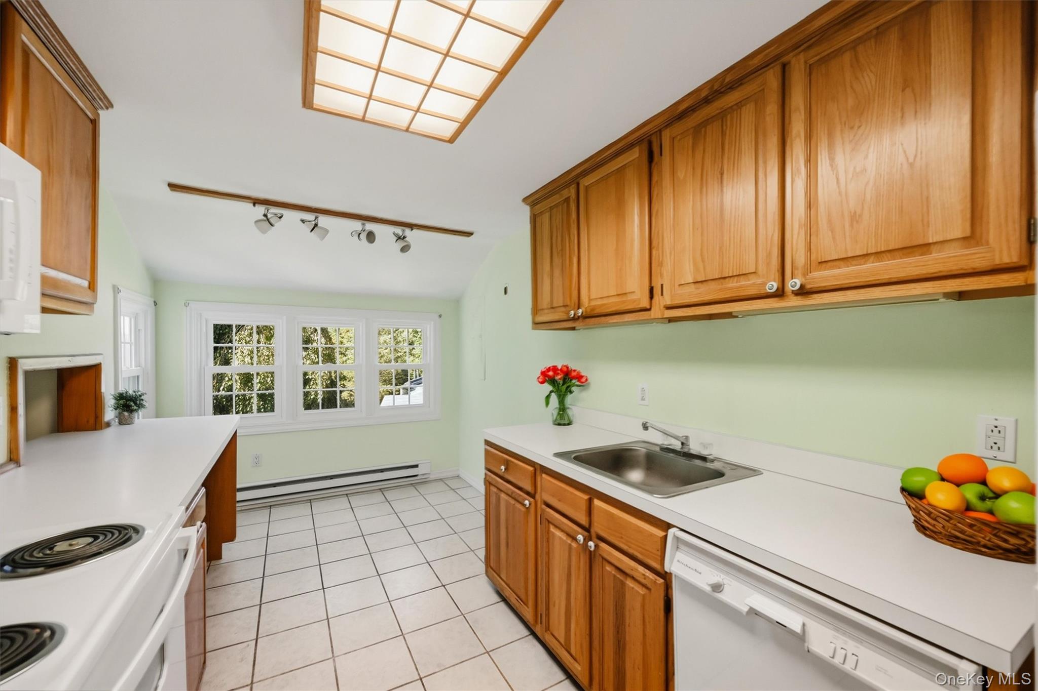 1704 Holly Stream Court – For Sale photo 9