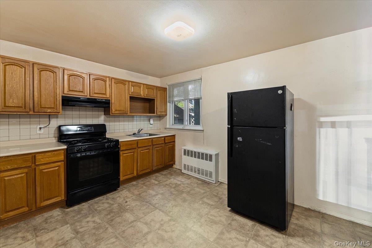 31-81 45th Street – For Sale photo 21