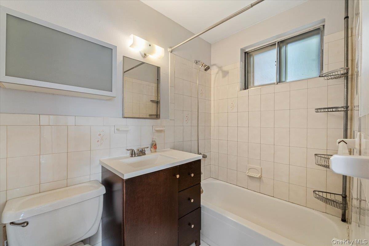 31-81 45th Street – For Sale photo 17