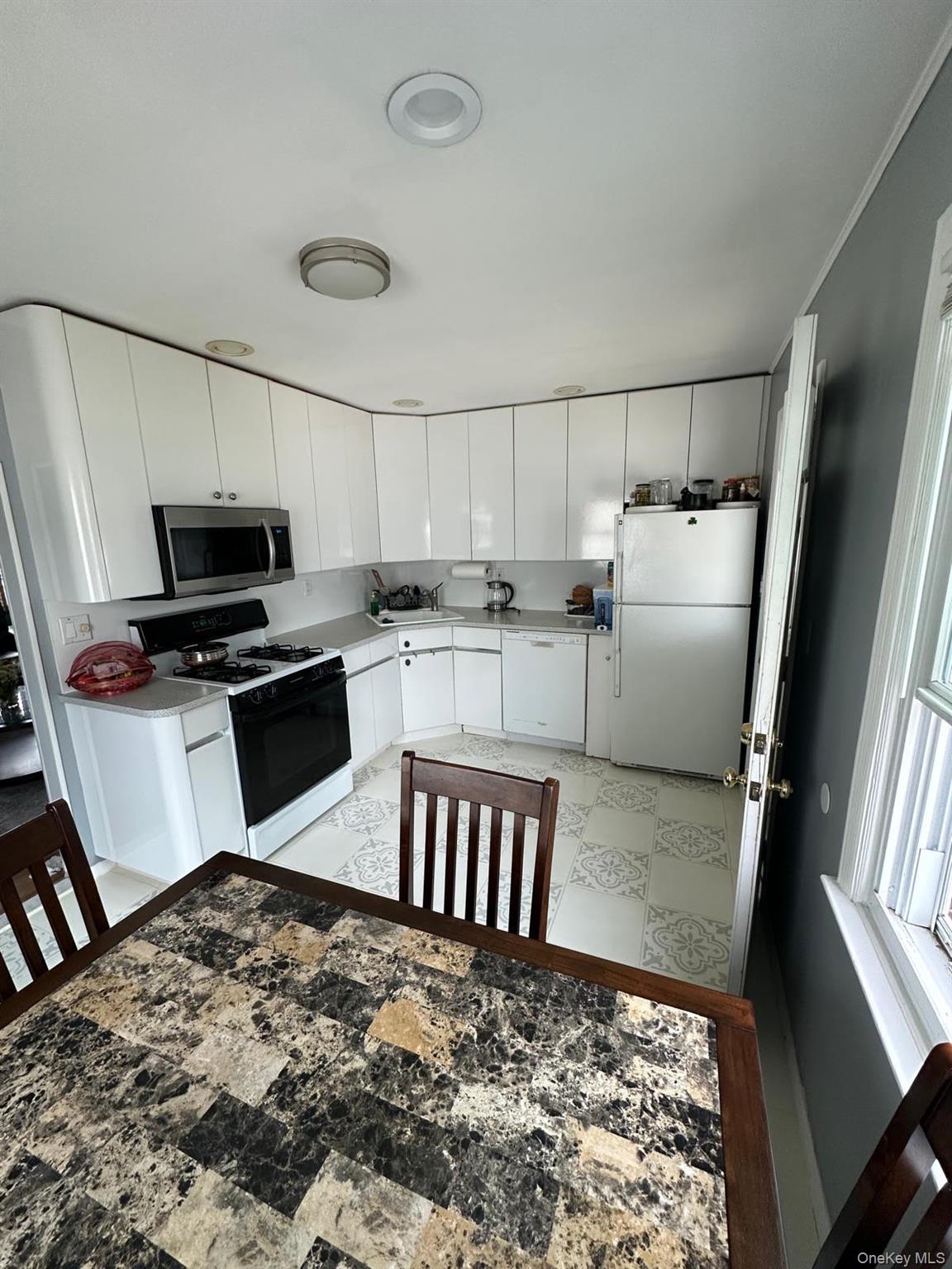 32 Terrace Place – For Rent photo 9