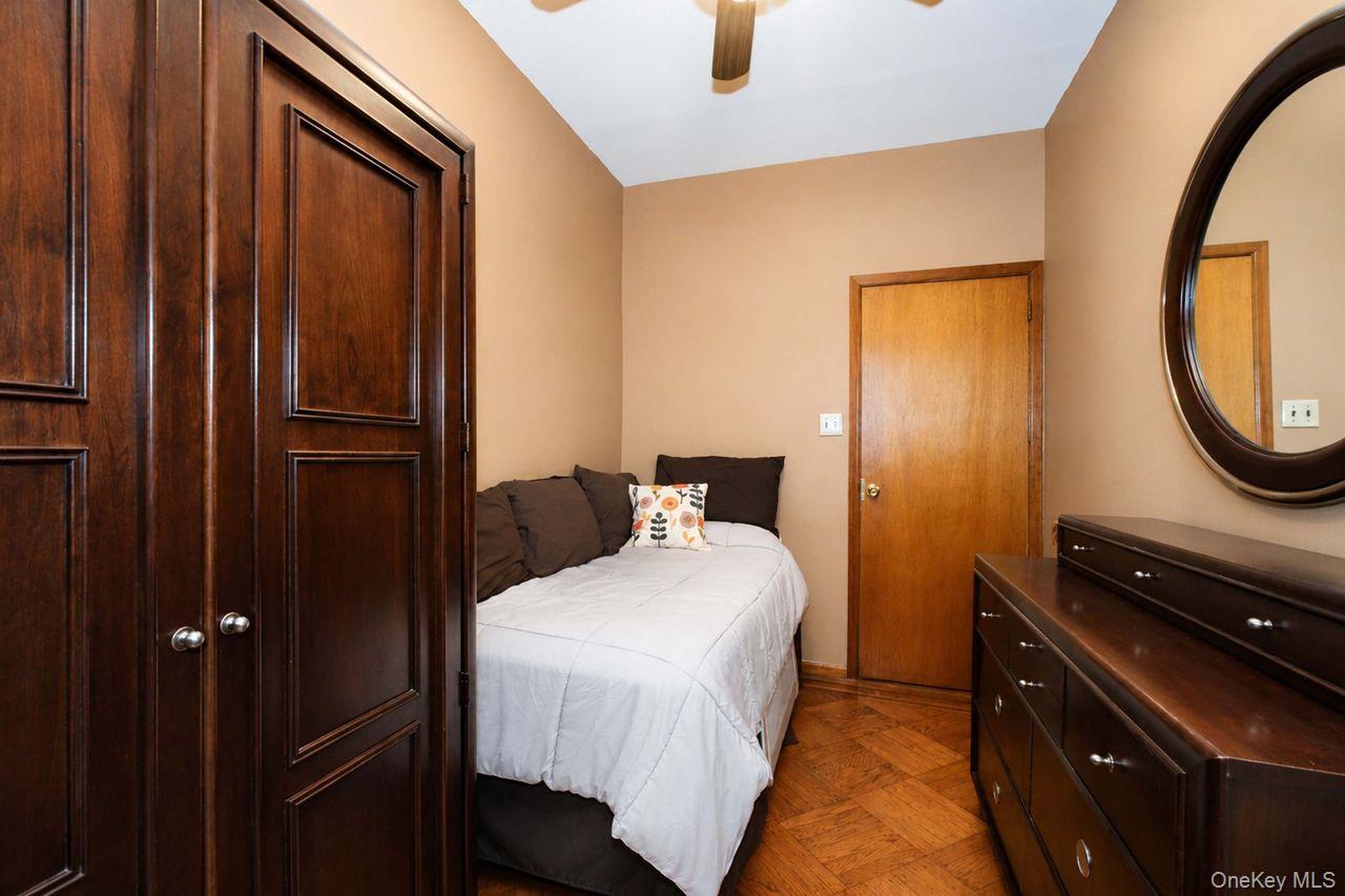 1972 BayRidge Ave – For Sale photo 8