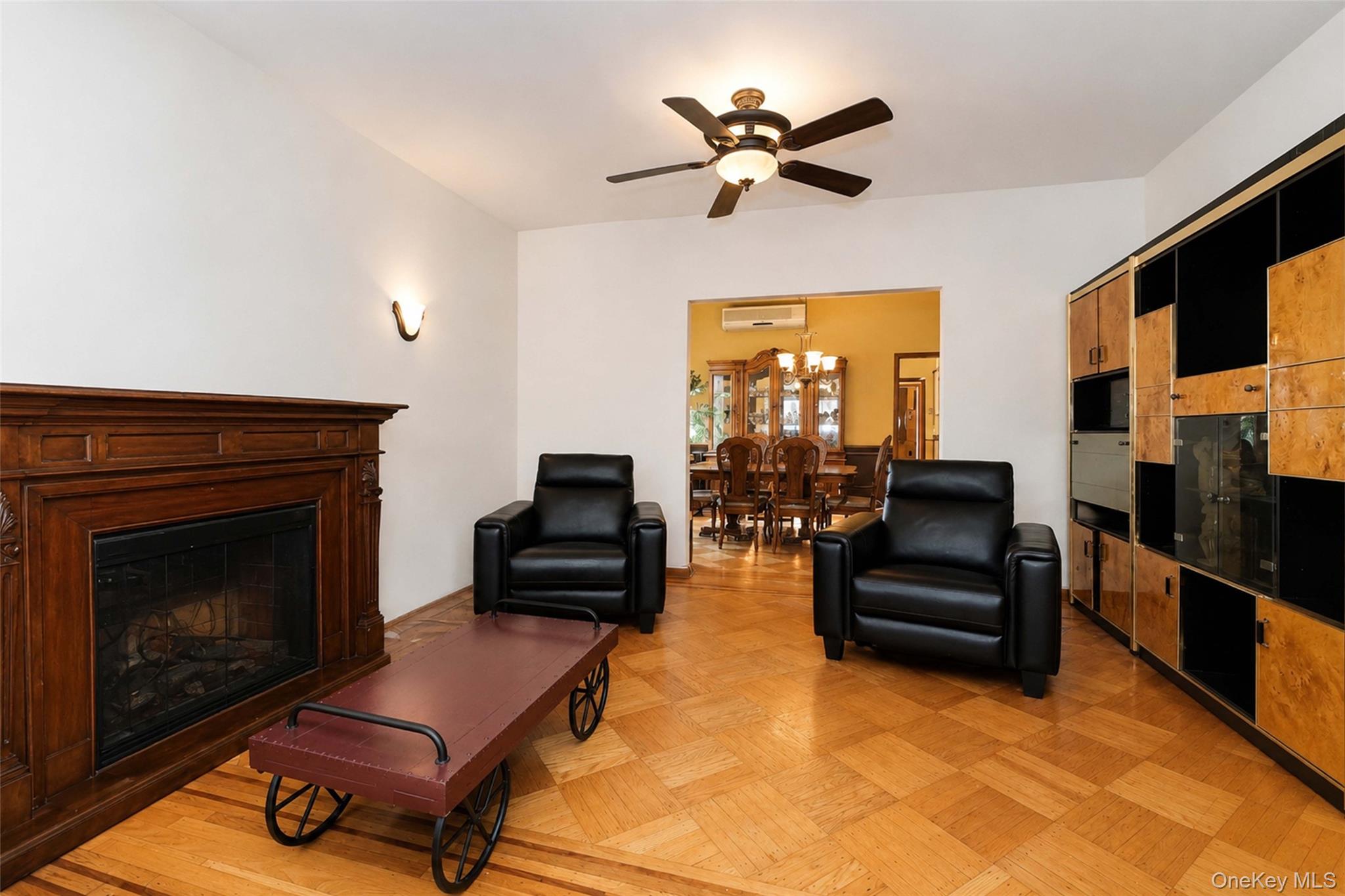 1972 BayRidge Ave – For Sale photo 7