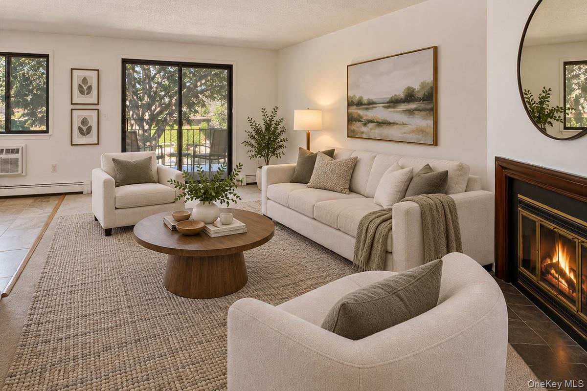 4 Briarcliff Drive S, Unit 4 photo 3