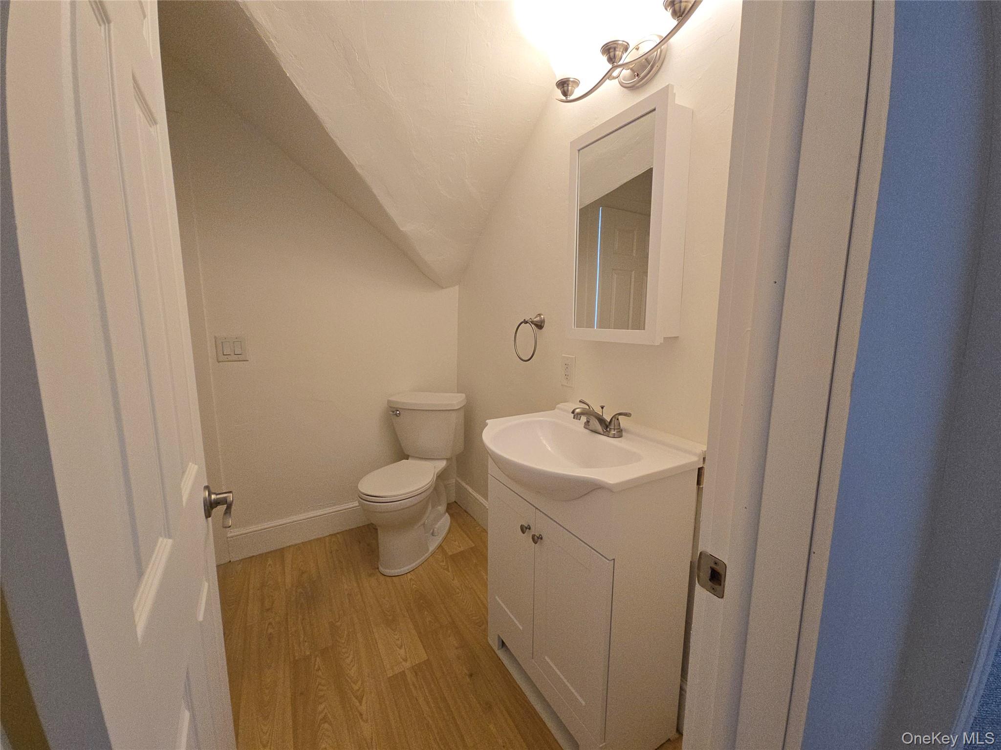 291 Main Street, Unit 5 photo 8