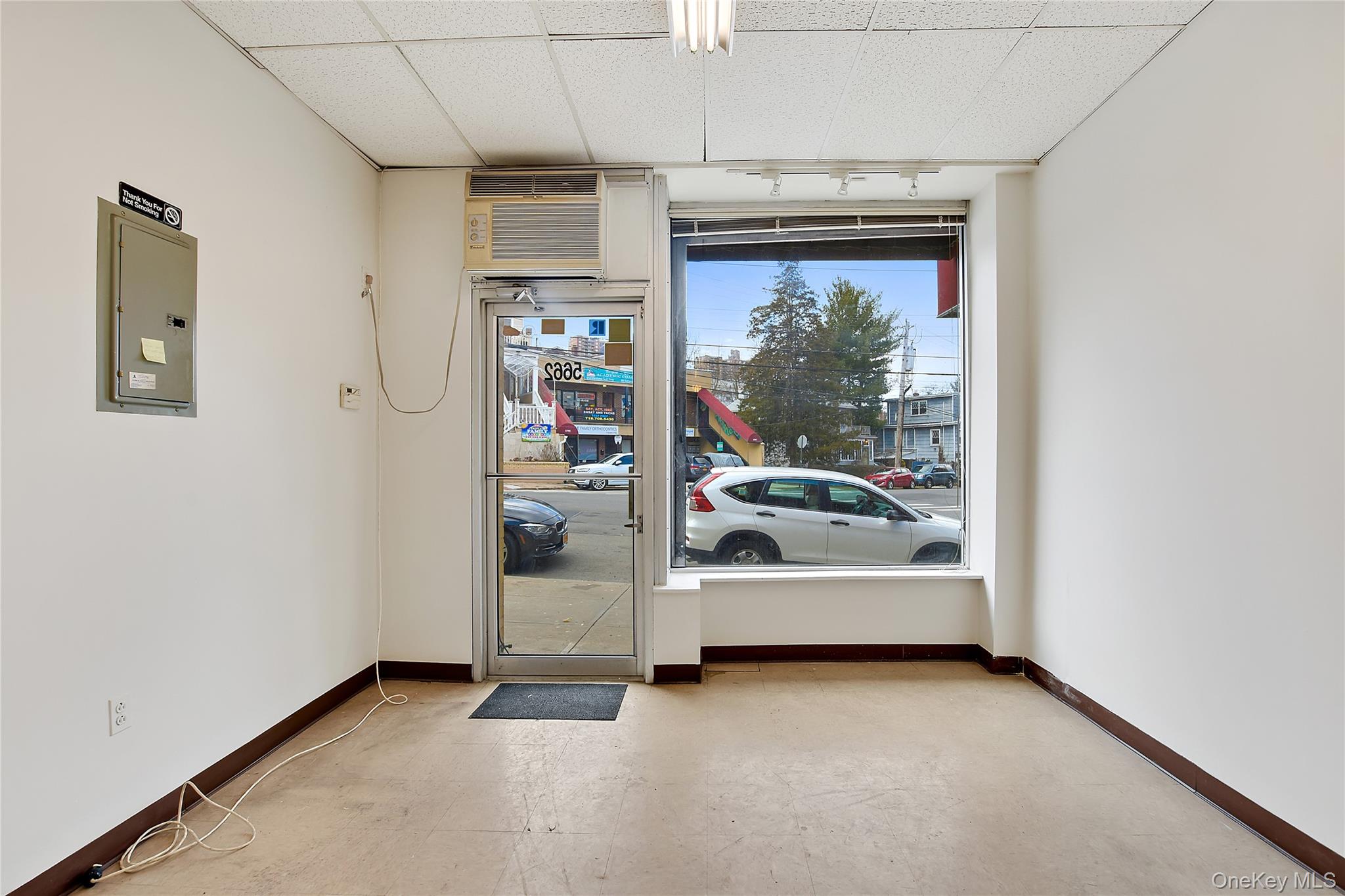 5662 Mosholu Avenue – For Rent photo 5
