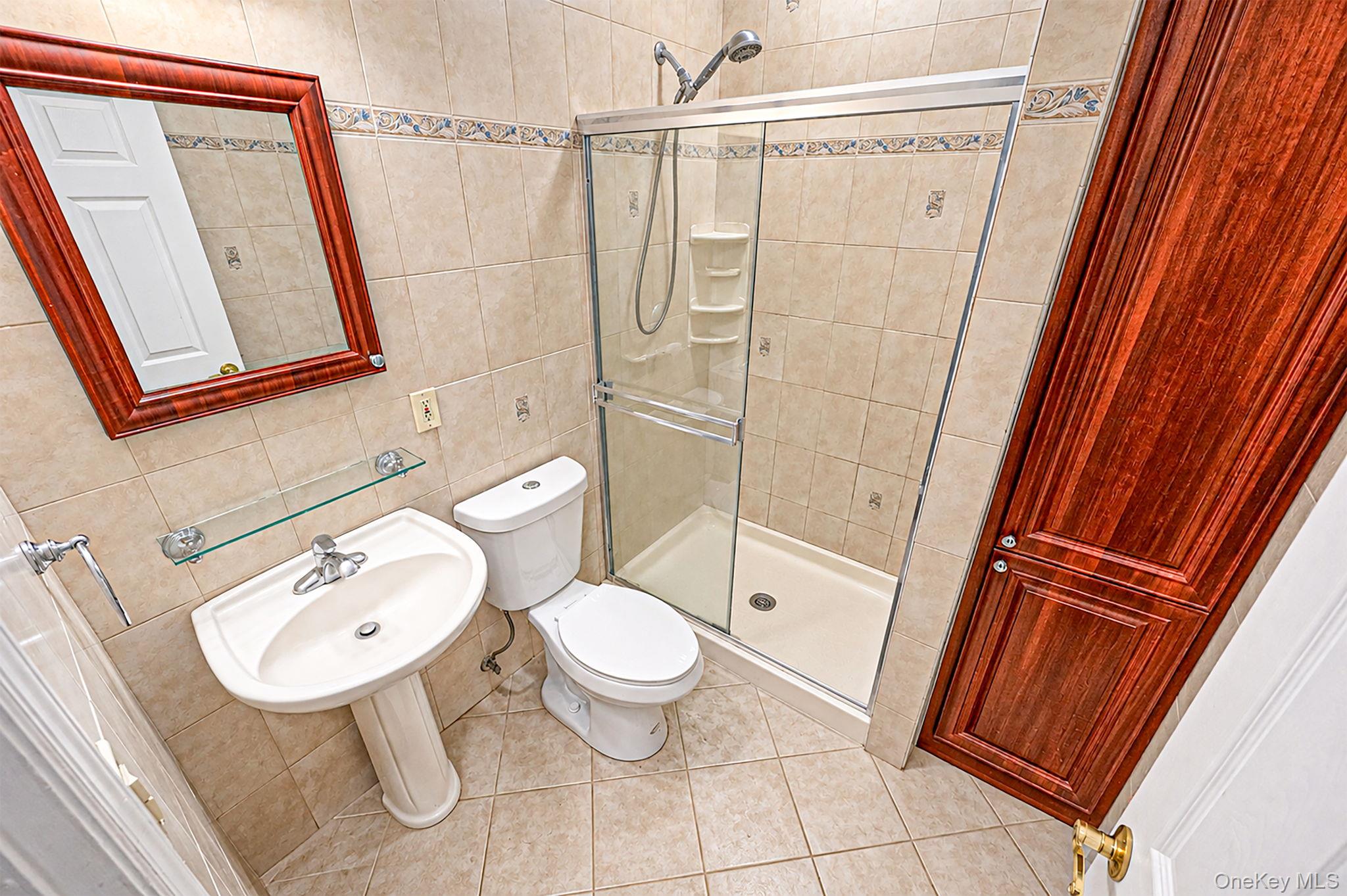1 Chen Court – For Sale photo 34