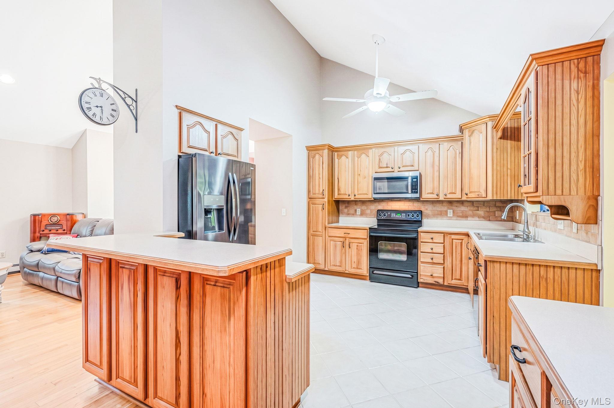1 Chen Court – For Sale photo 15