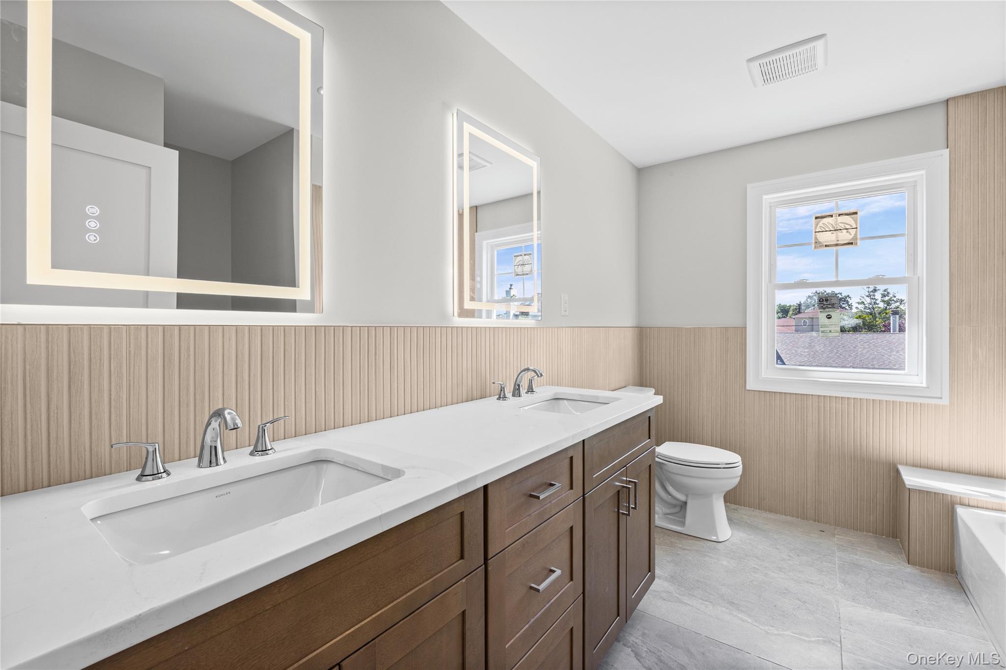 366 Broadway – For Sale photo 37