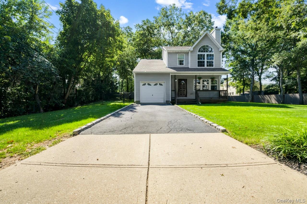 10 Iowa Street – For Sale