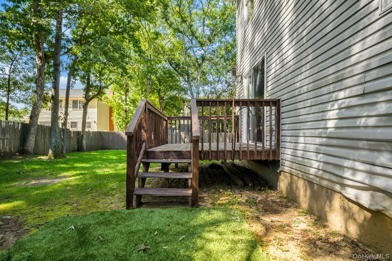 10 Iowa Street – For Sale photo 4