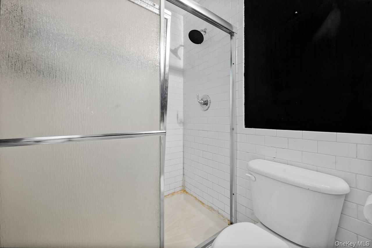 10 Iowa Street – For Sale photo 30