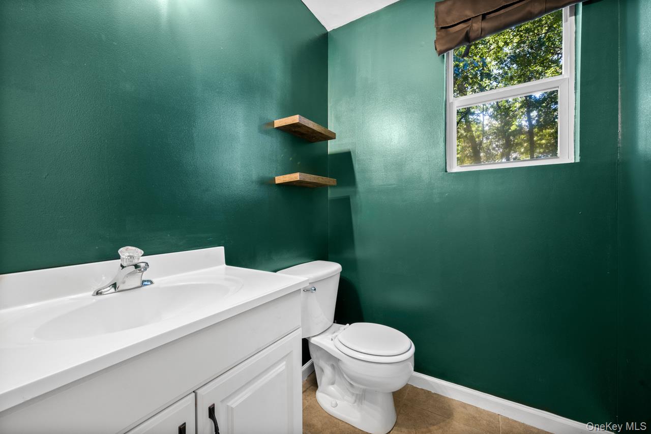 10 Iowa Street – For Sale photo 14