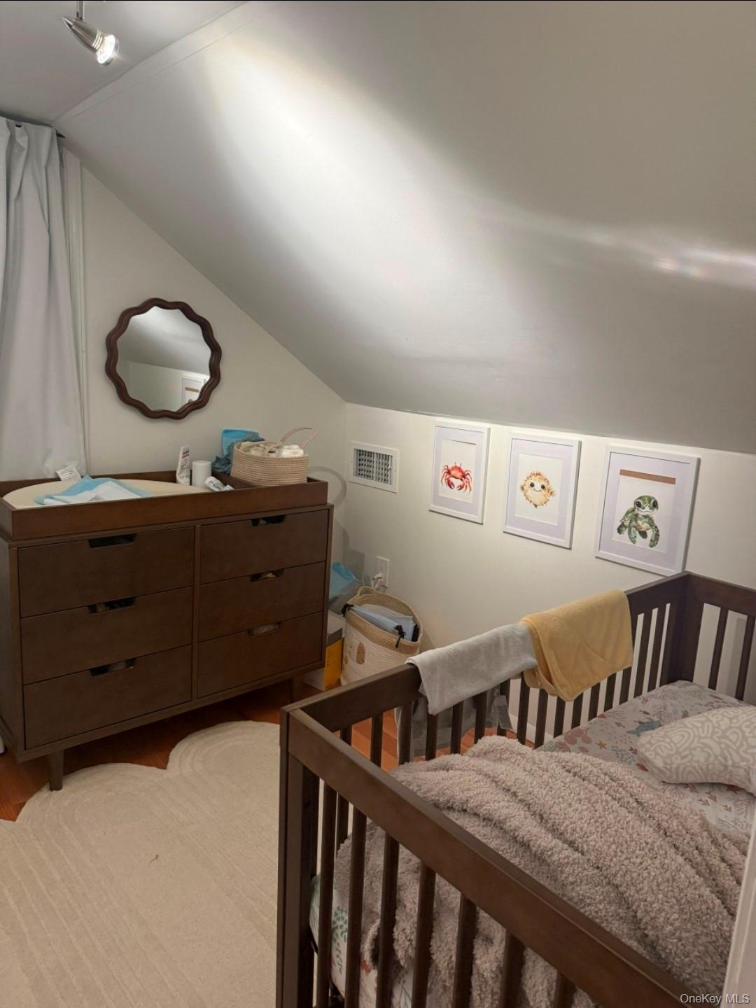 218 W Chester Street – For Rent photo 4