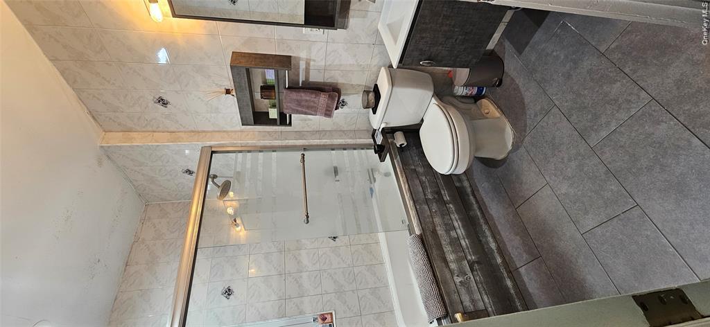 218 W Chester Street – For Rent photo 10