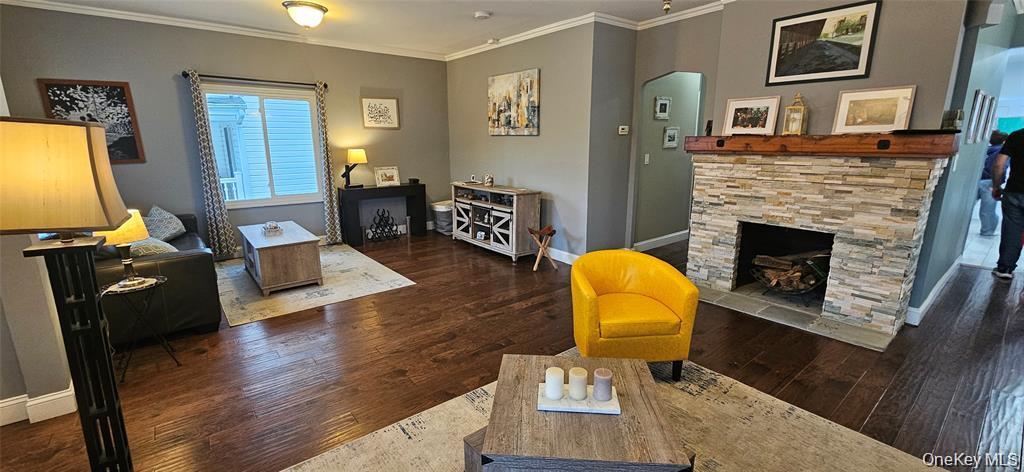 218 W Chester Street – For Rent photo 5