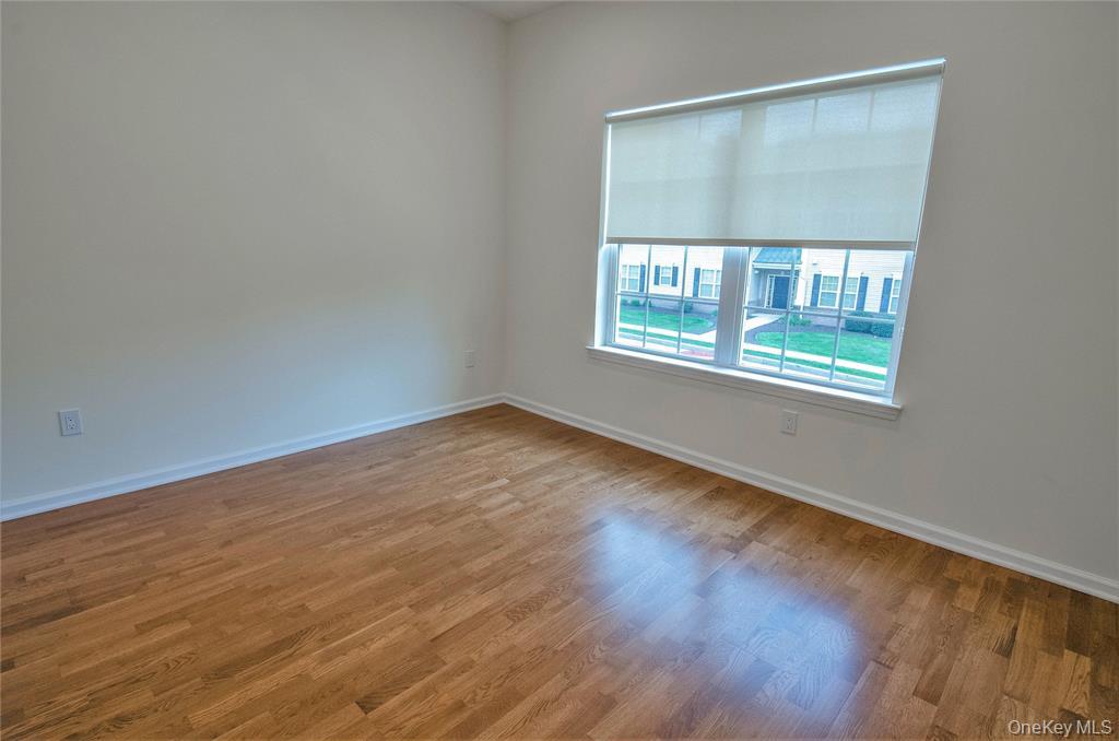 260 W Main Street, Unit 11 photo 12