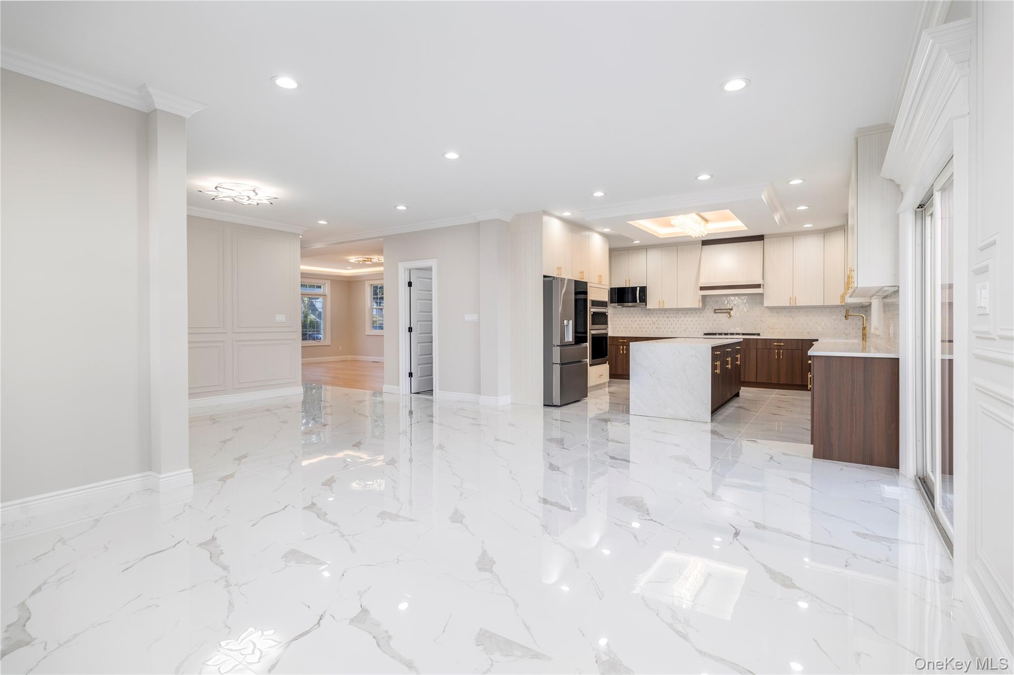 76 Gerard Avenue W – For Sale photo 11