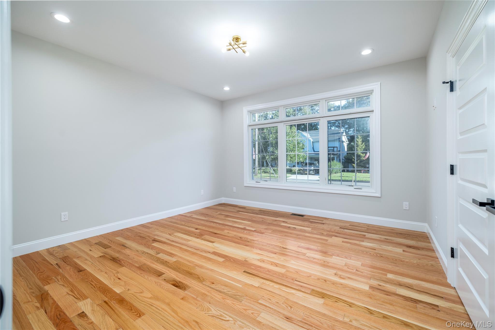 76 Gerard Avenue W – For Sale photo 14