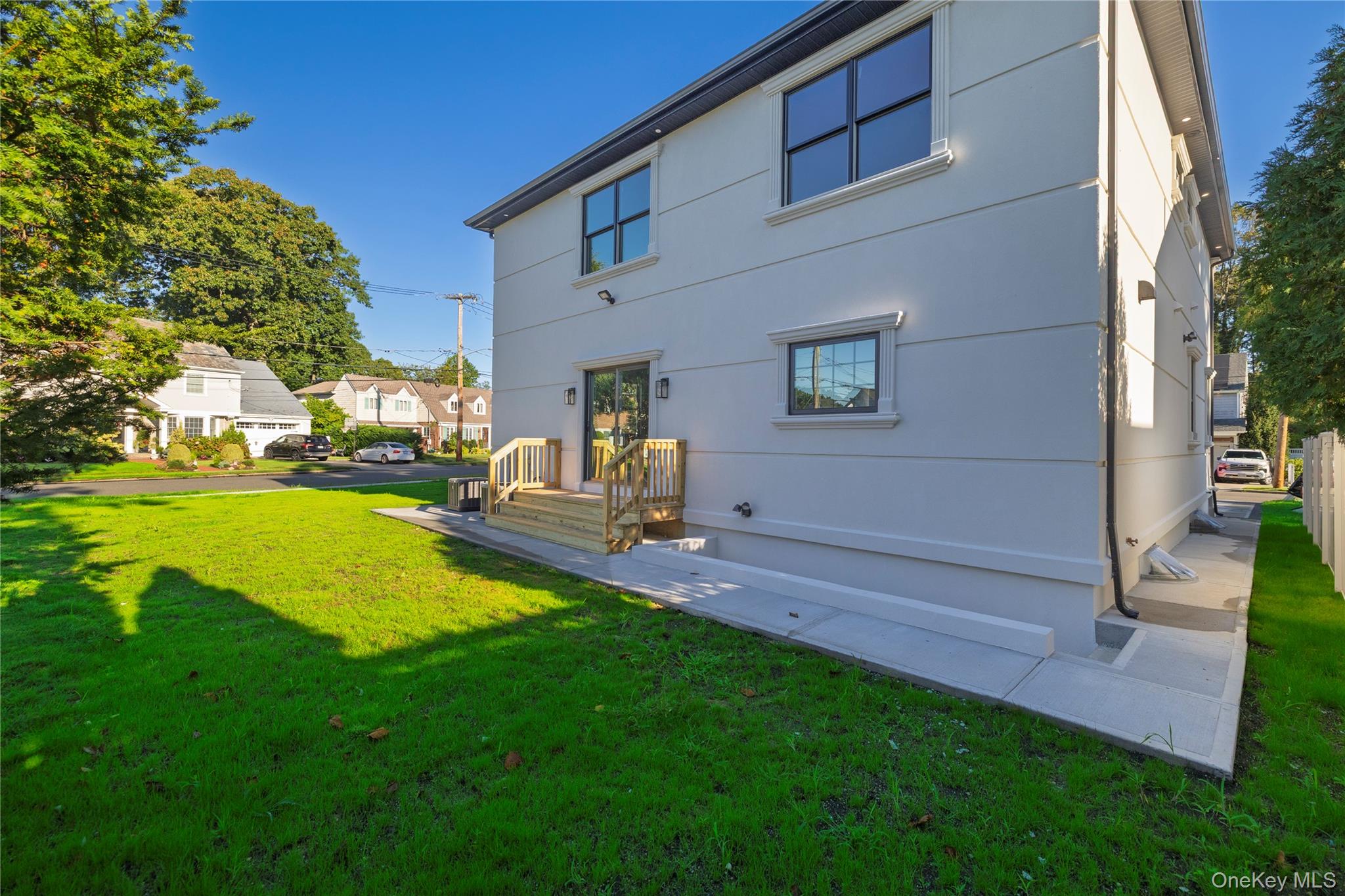 76 Gerard Avenue W – For Sale photo 29