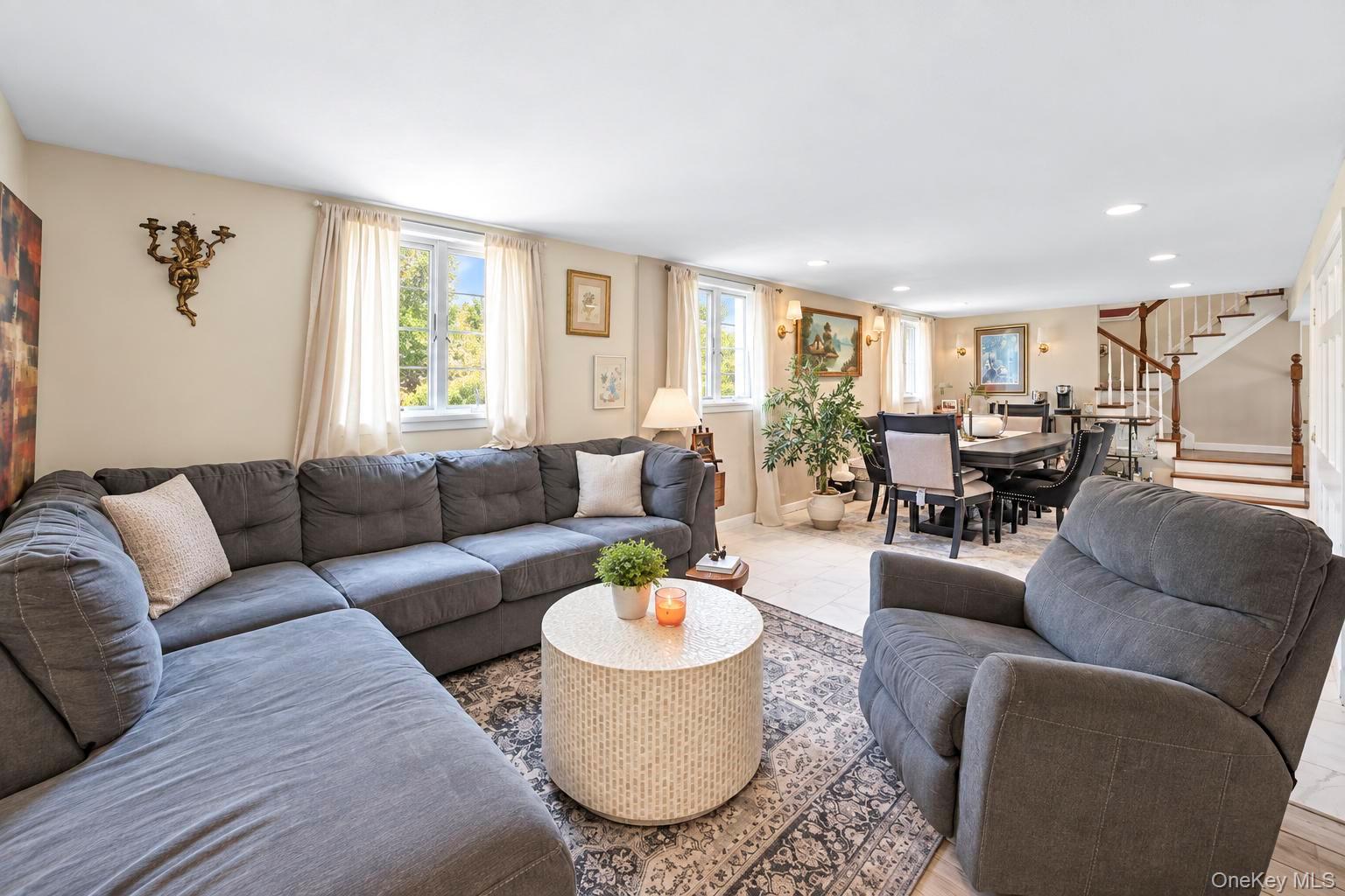 19 Badger Lane – For Sale photo 28