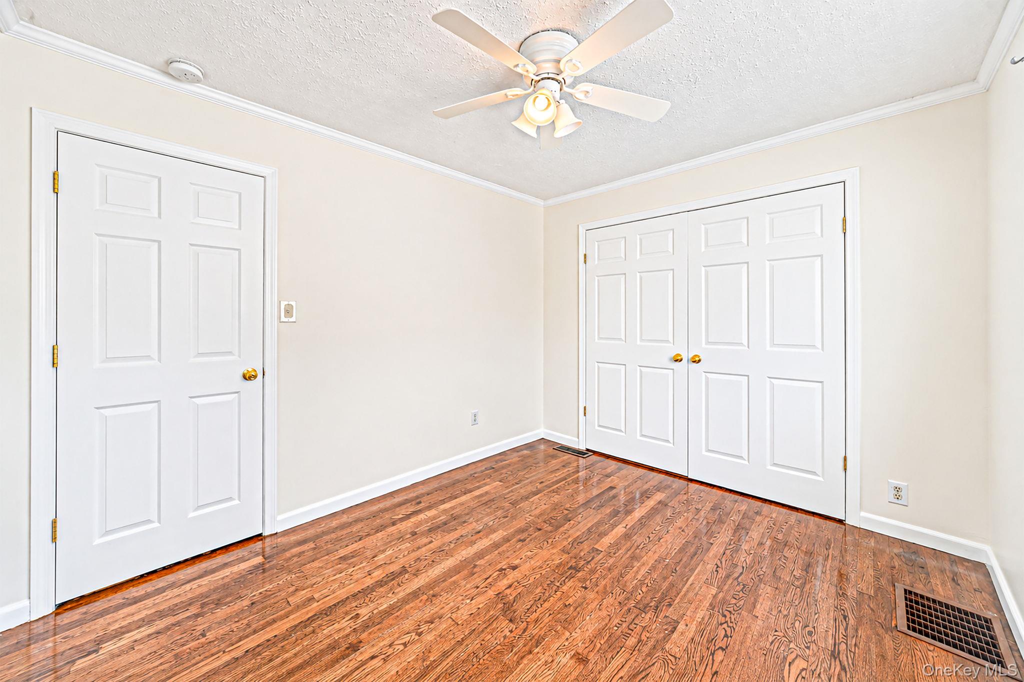 5 Willets Drive – For Sale photo 20