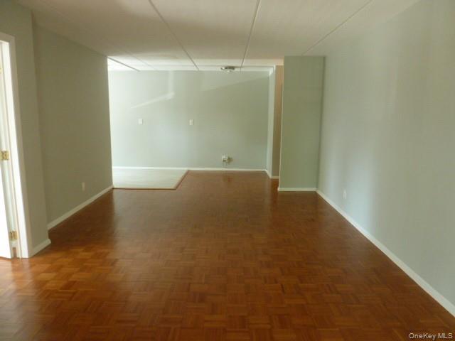 416 Benedict Avenue, Unit 1G photo 4