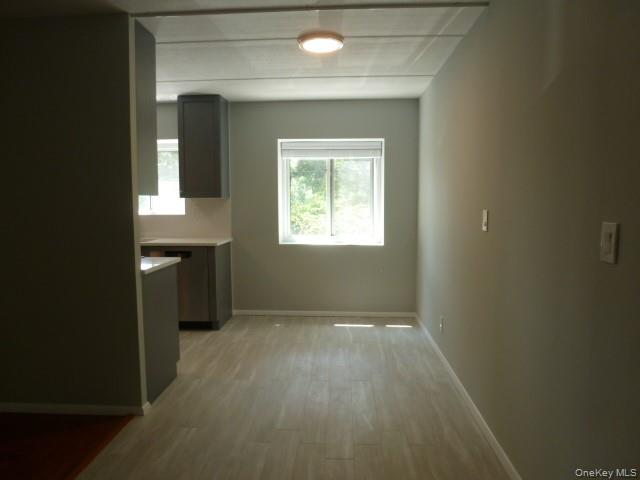416 Benedict Avenue, Unit 1G photo 6