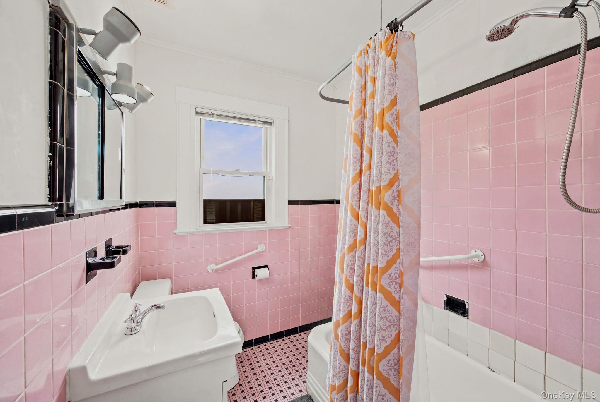 93-27 92nd Avenue – For Sale photo 20