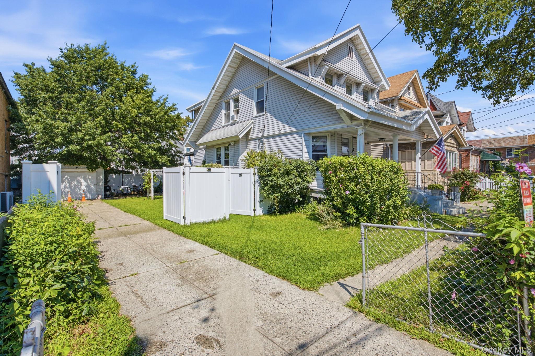 93-27 92nd Avenue – For Sale photo 4