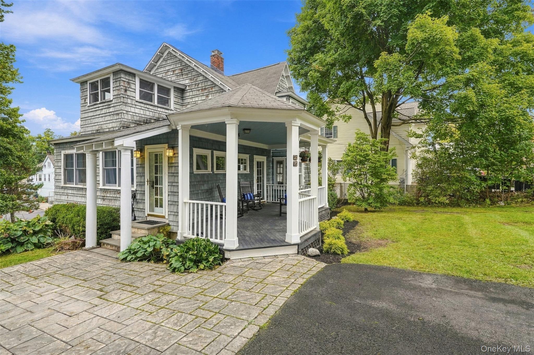 27 Clinton Street – For Sale photo 2