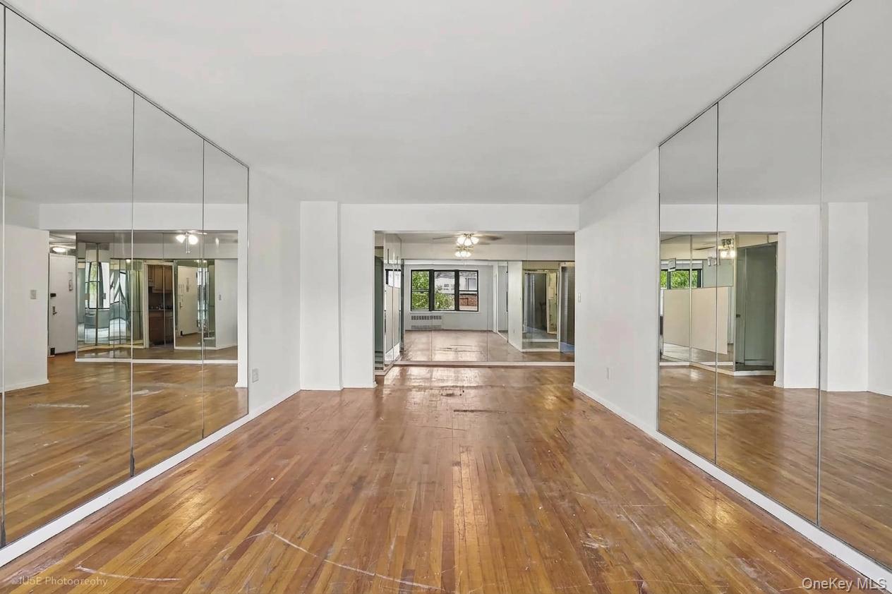 41-31 51st Street, Unit 4K photo 3