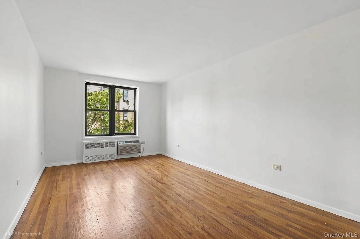 41-31 51st Street, Unit 4K photo 6