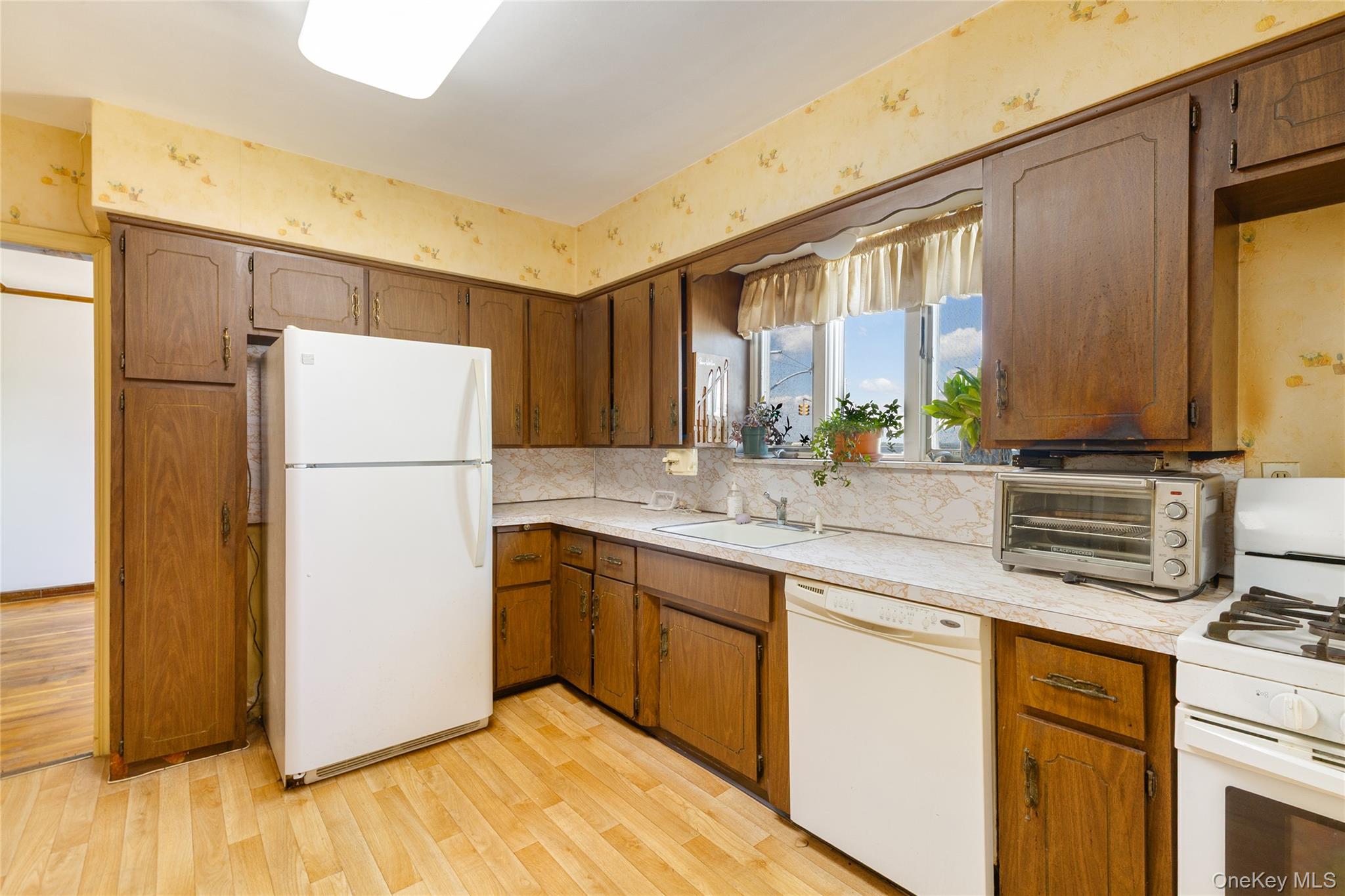 127-17 Beach Channel Drive – For Sale photo 12