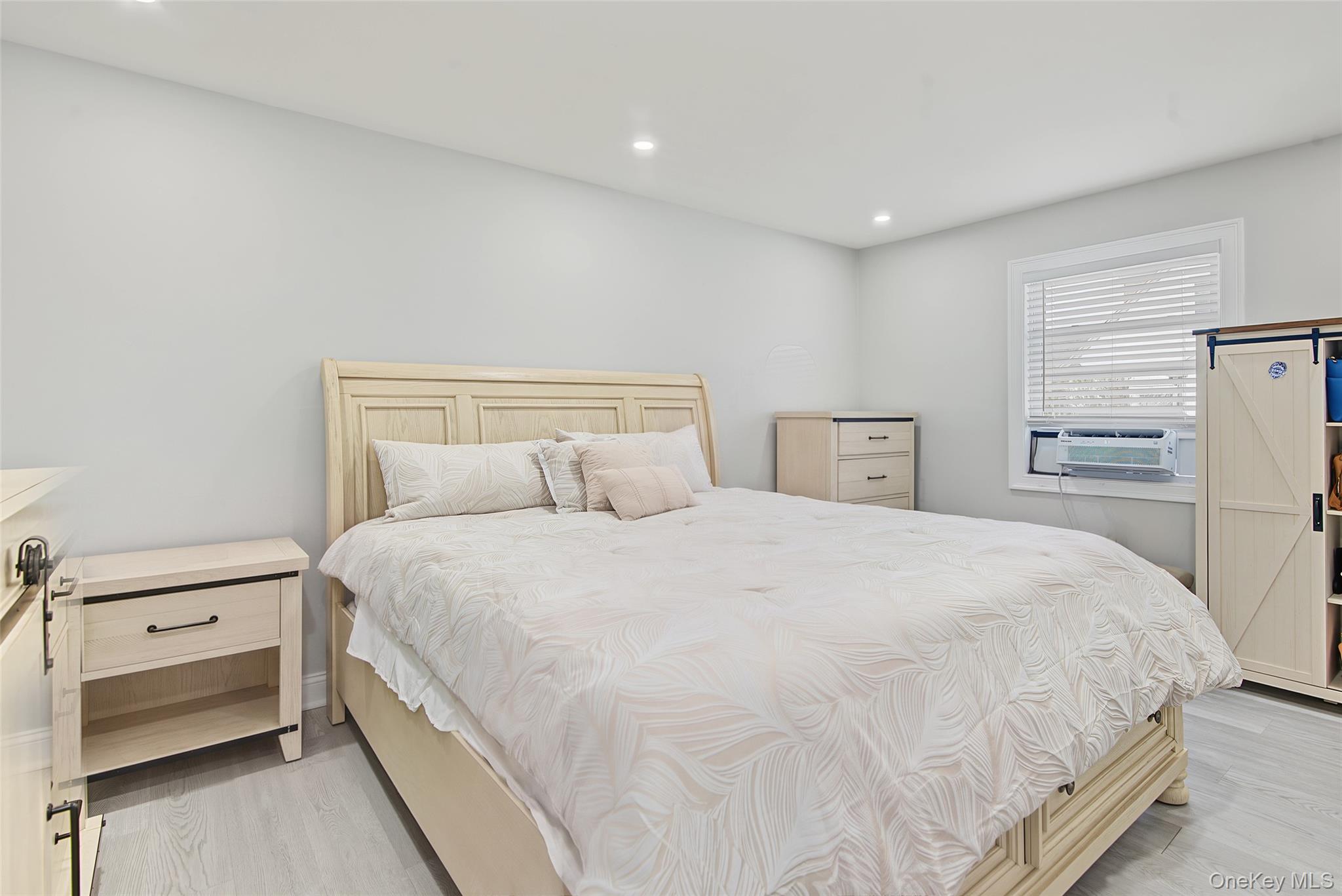 1085 Bay Shore Avenue – For Sale photo 11