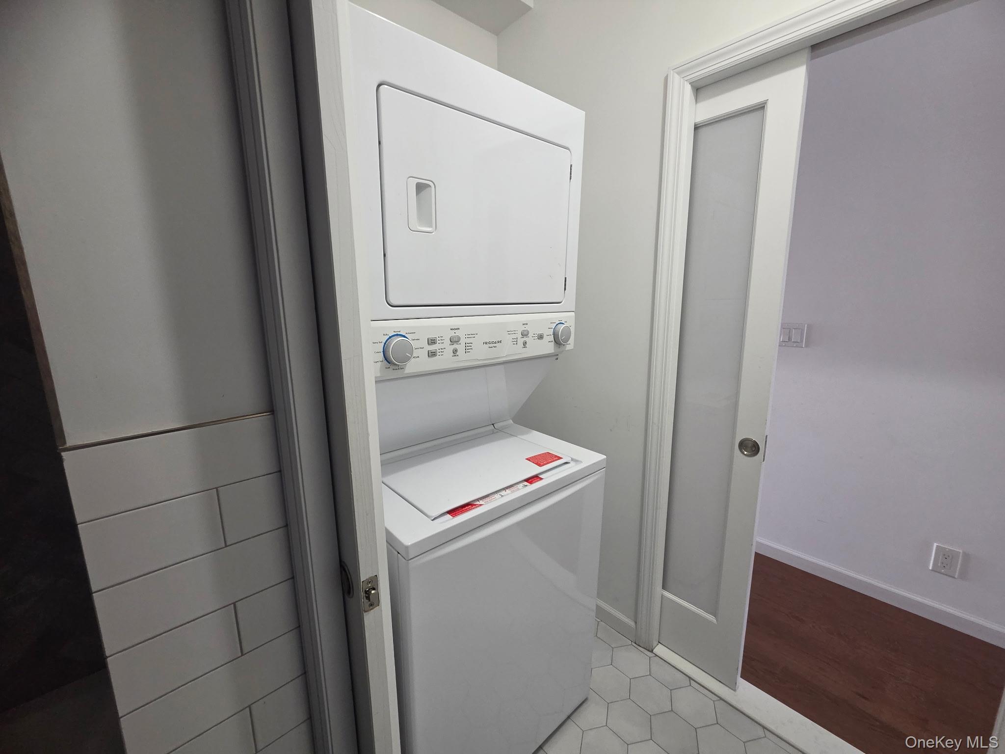 4043 97th Street, Unit 4th Floor photo 5