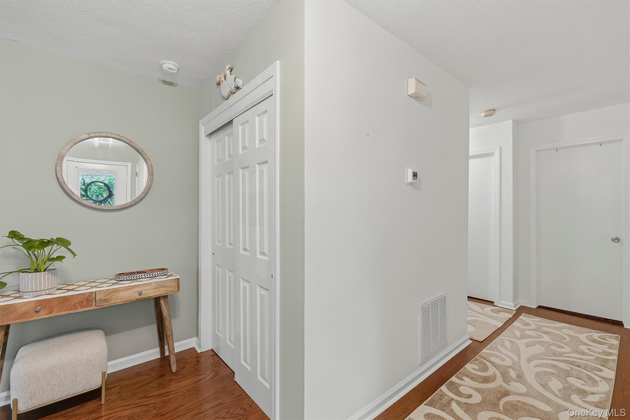 25 Villa Drive – For Sale photo 12