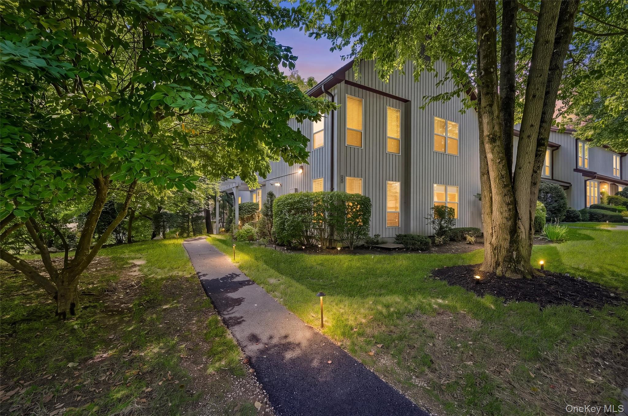 25 Villa Drive – For Sale