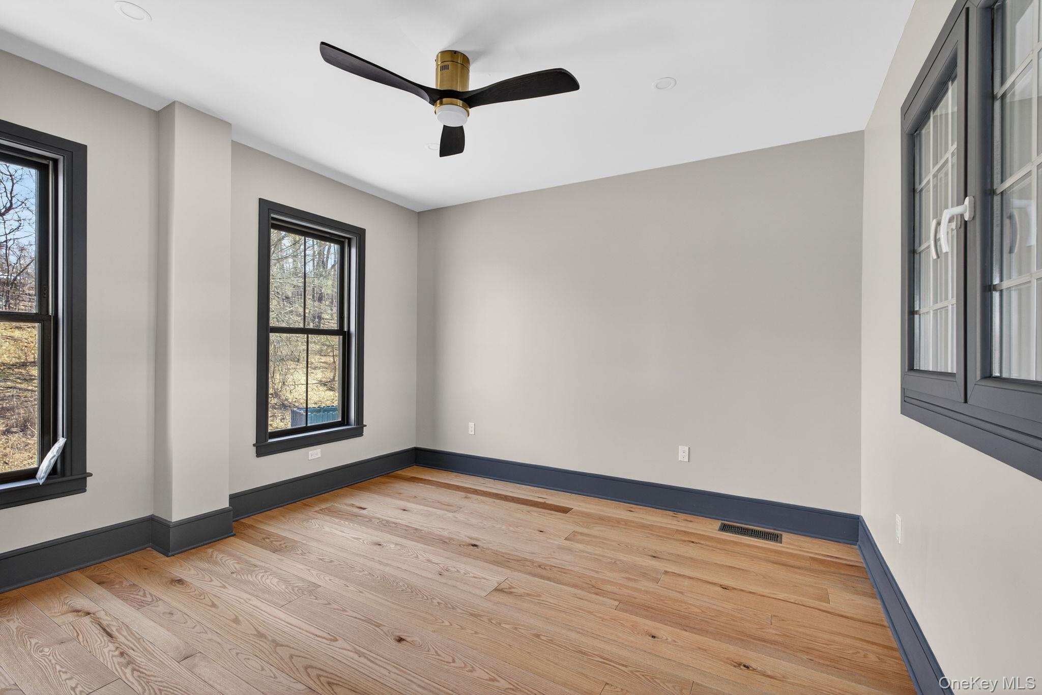 20 Icehouse Drive – For Sale photo 22