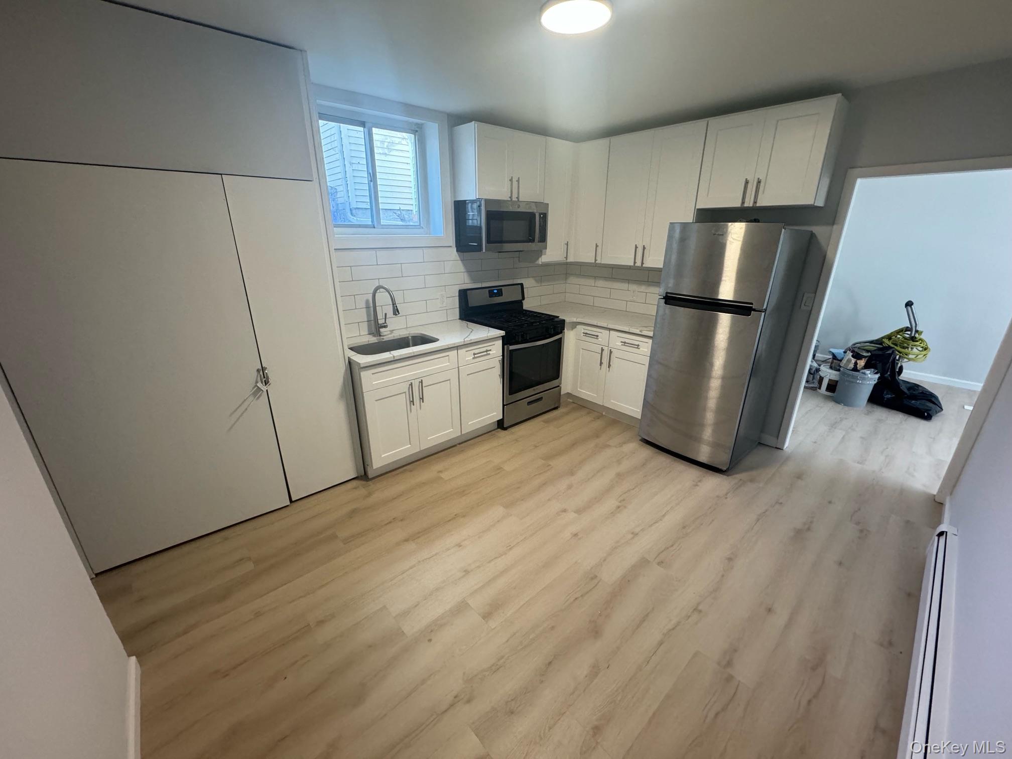 33 Union Lane – For Rent photo 2
