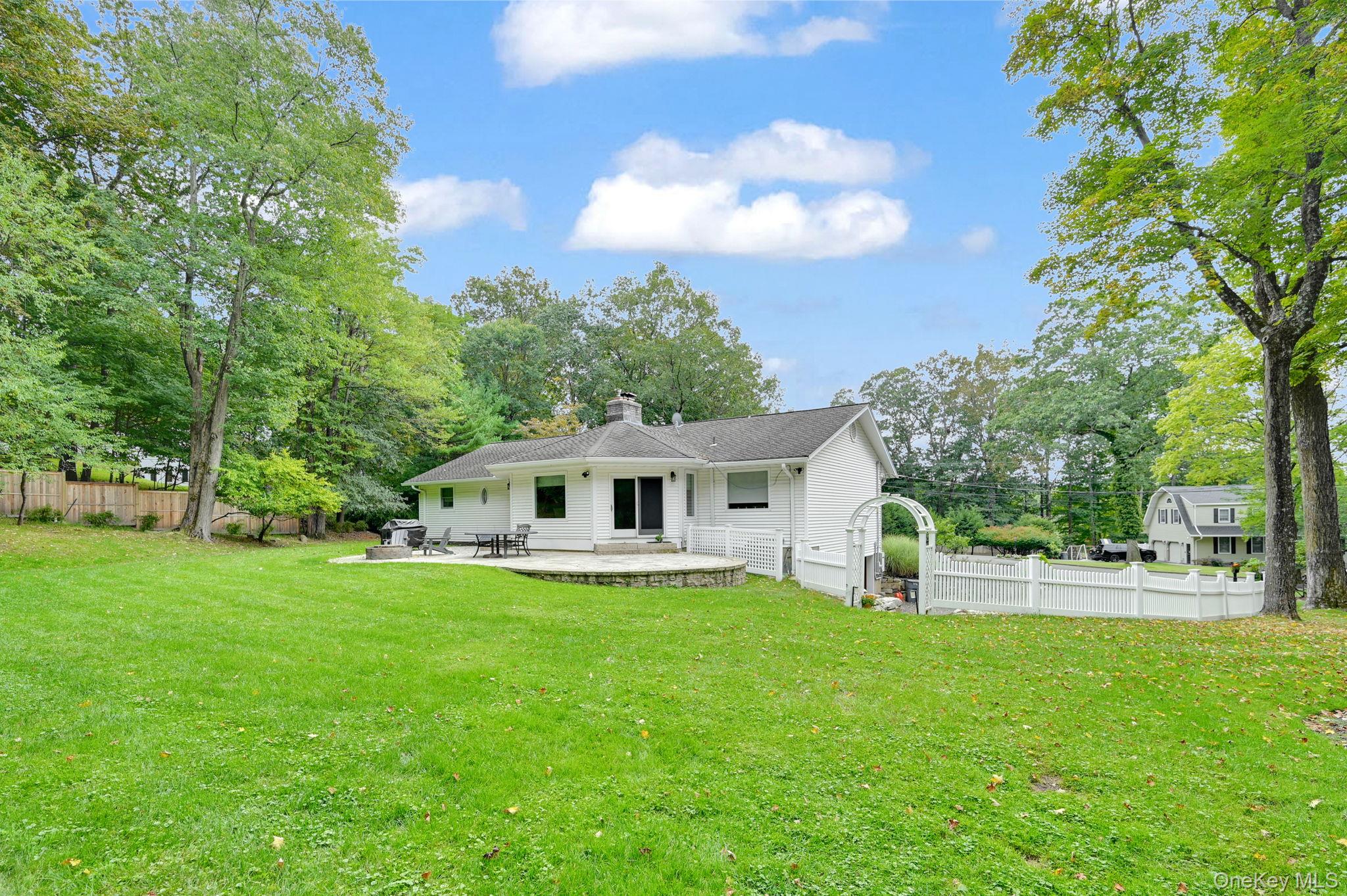 15 Ramapo Lane – For Sale photo 38