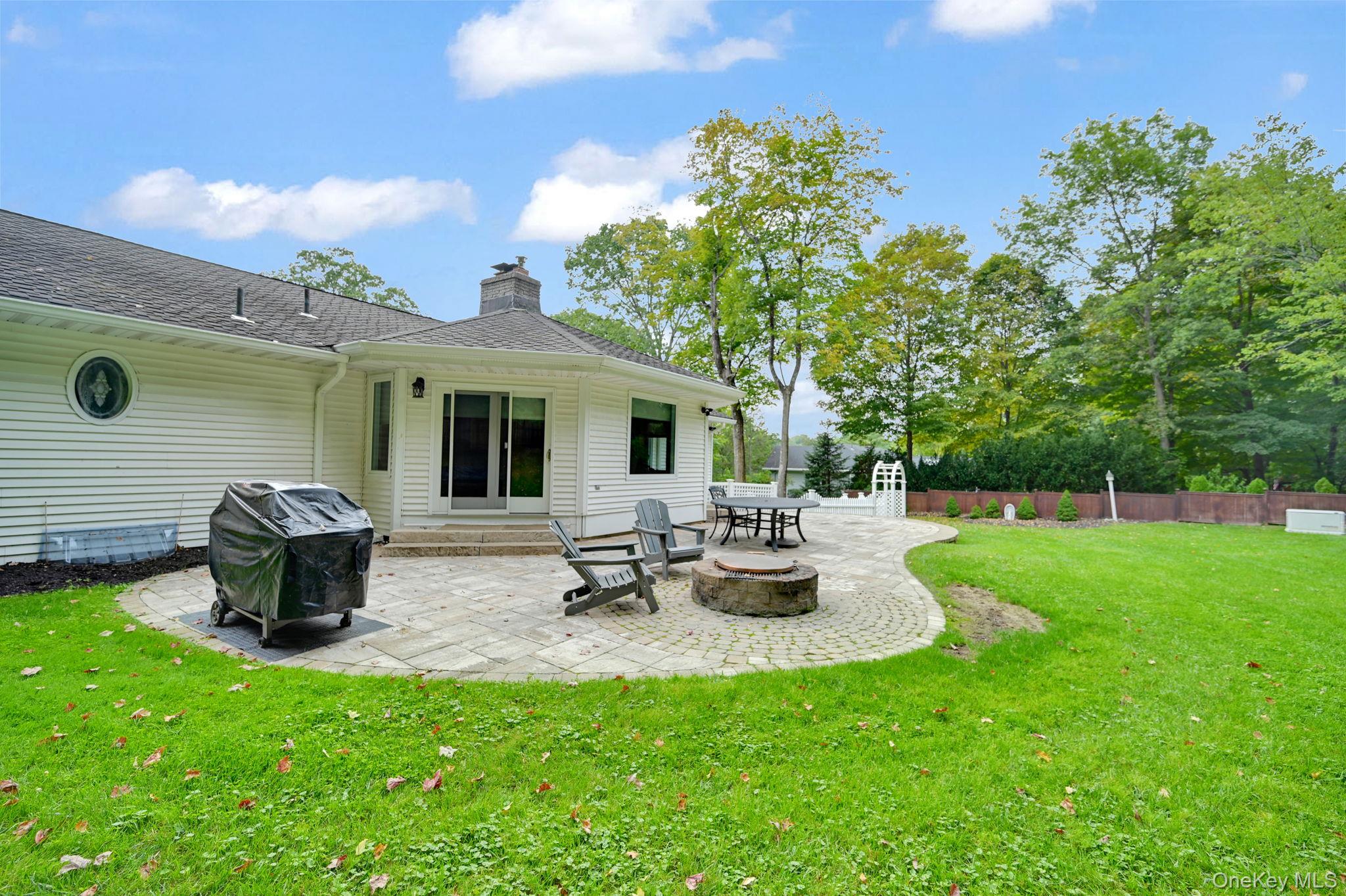 15 Ramapo Lane – For Sale photo 39