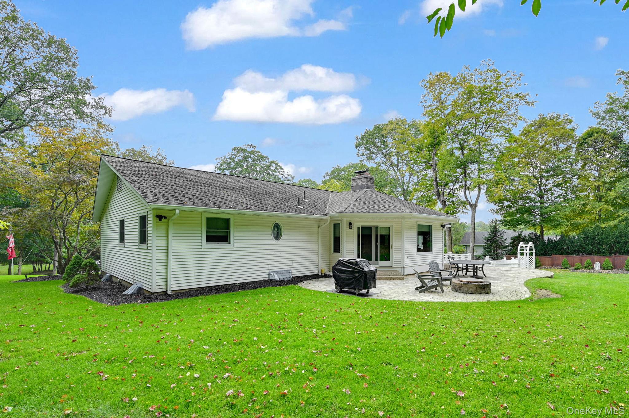 15 Ramapo Lane – For Sale photo 37