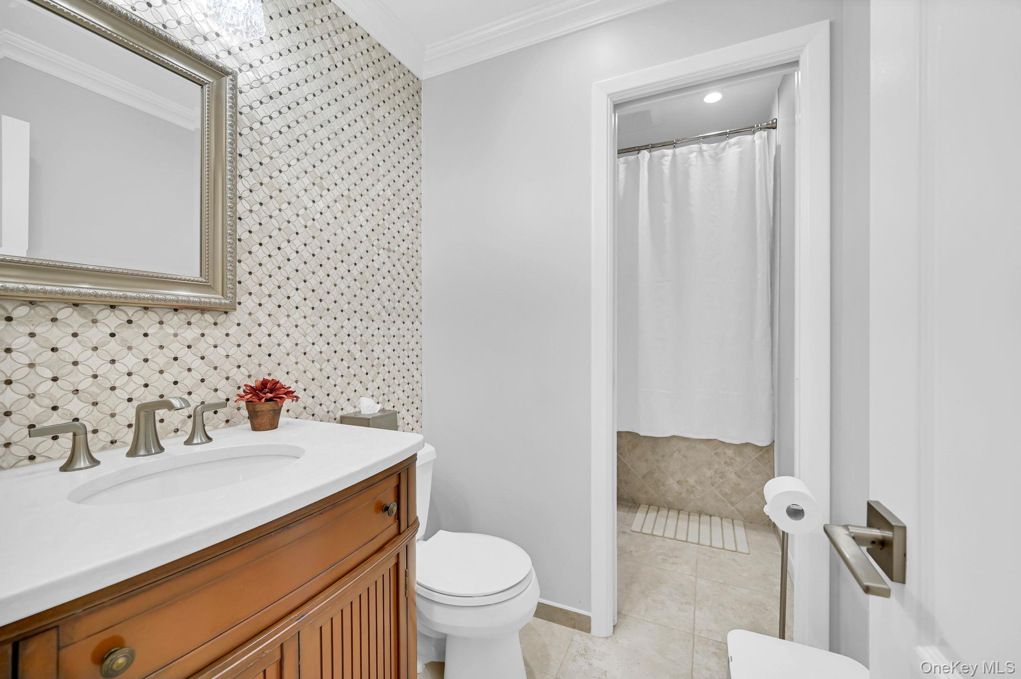 15 Ramapo Lane – For Sale photo 24